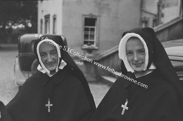 NUNS